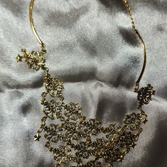 Lot of Costume Jewelry - Picture 9 of 17